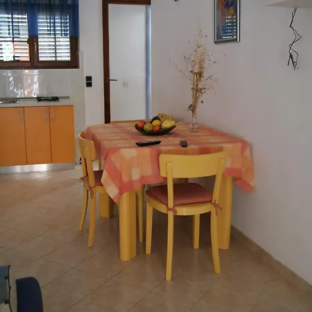 Zavala 15357b شقة ييلسا